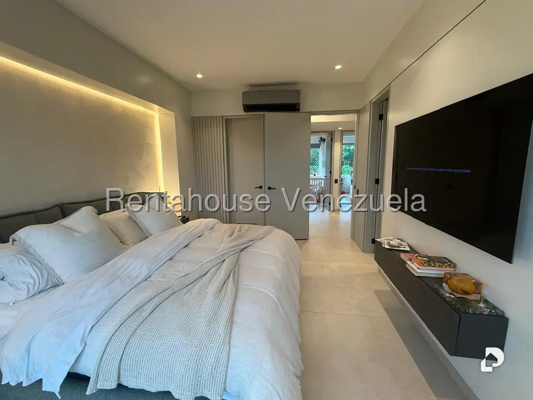 Apartamento en Solar del Hatillo, Caracas – 13