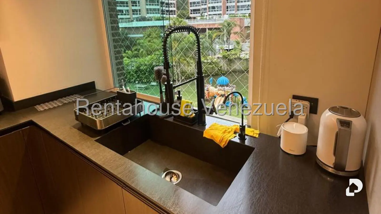 Apartamento en Solar del Hatillo, Caracas – 12