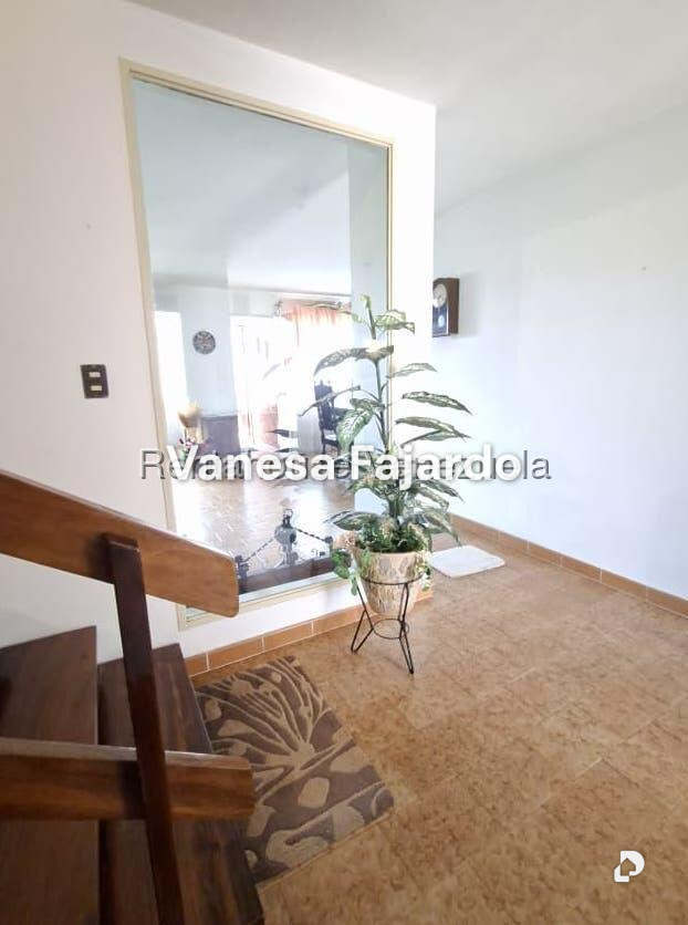 Casa en La Arboleda, San Antonio de Los Altos – 4