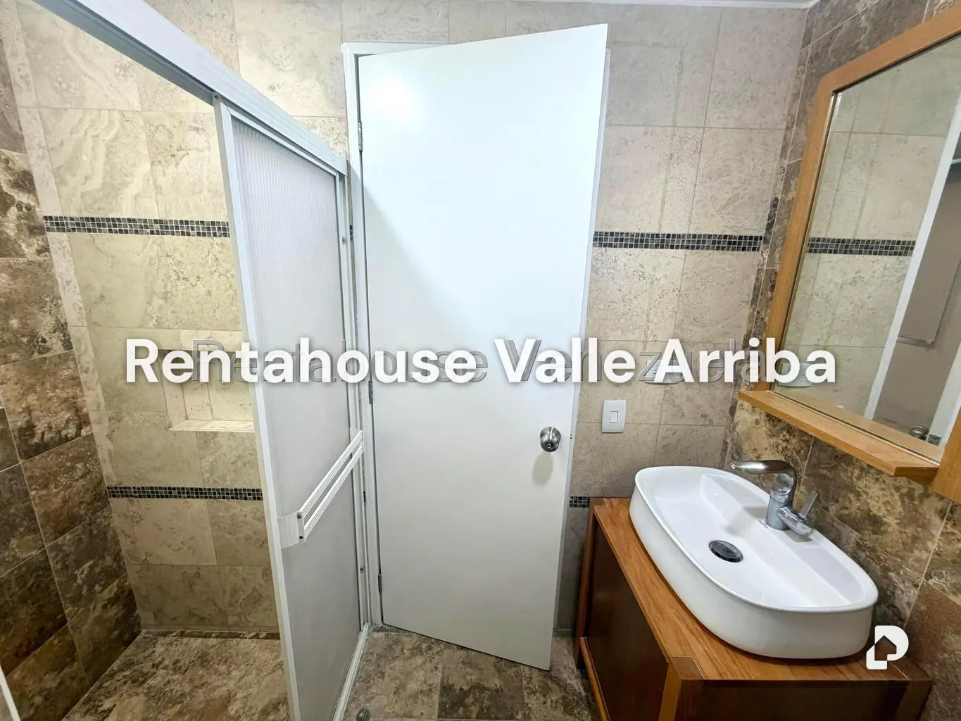 Apartamento en Campo Alegre, Caracas – 8