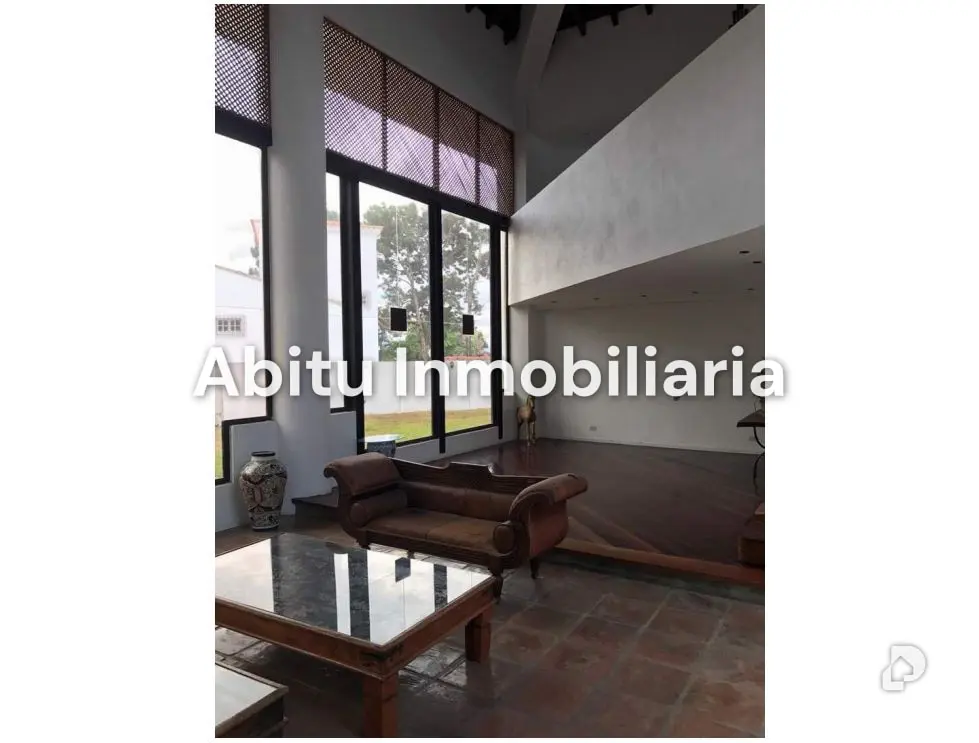 Casa en La Lagunita, Caracas – 9