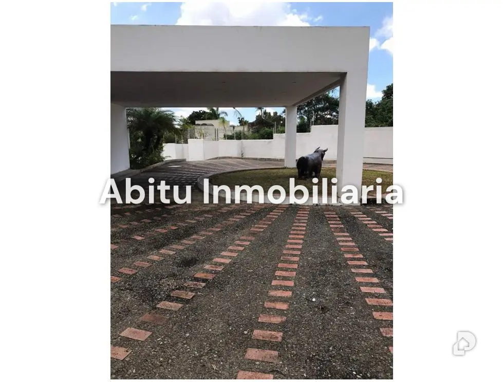Casa en La Lagunita, Caracas – 19