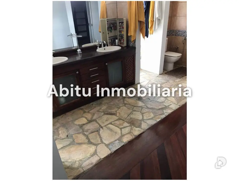 Casa en La Lagunita, Caracas – 6