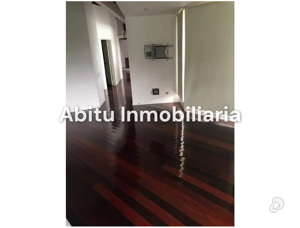 Casa en La Lagunita, Caracas – 13