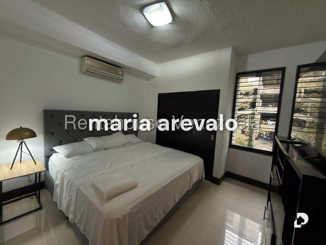 Apartamento en La Boyera, Caracas – 10