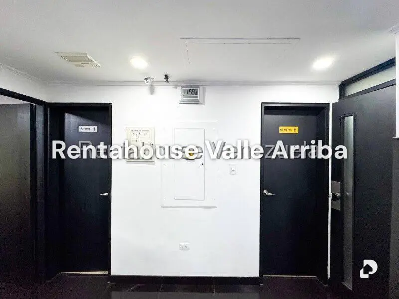 Local comercial en El Rosal, Caracas – 17