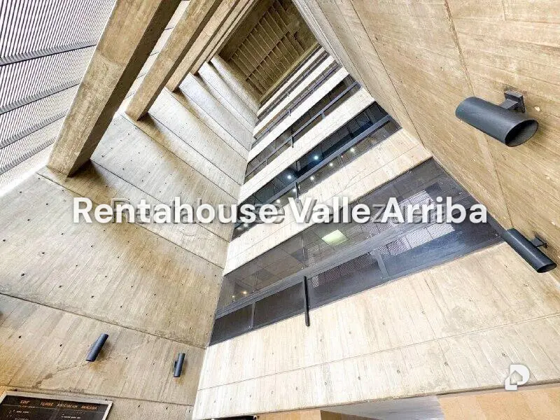 Local comercial en El Rosal, Caracas – 4