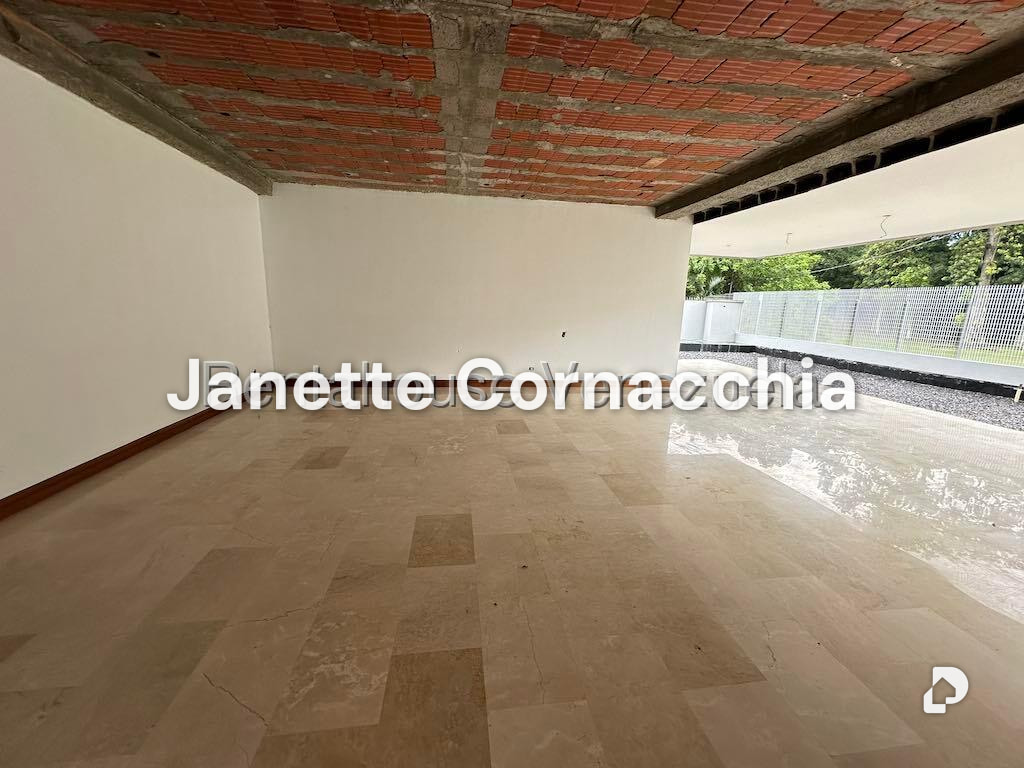 Apartamento en Campo Alegre, Caracas – 8