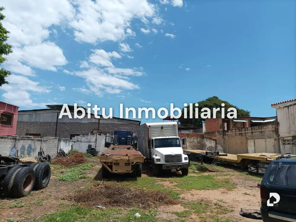 Terreno en Catia La Mar – 1
