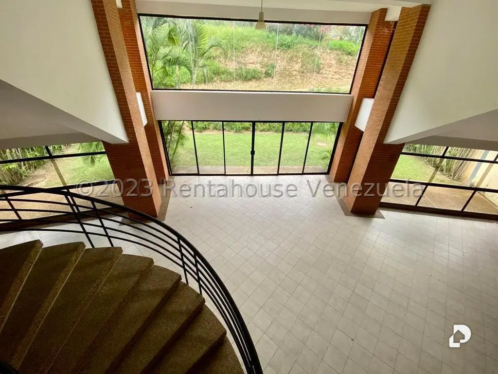 Apartamento en Lomas de La Alameda, Caracas – 28