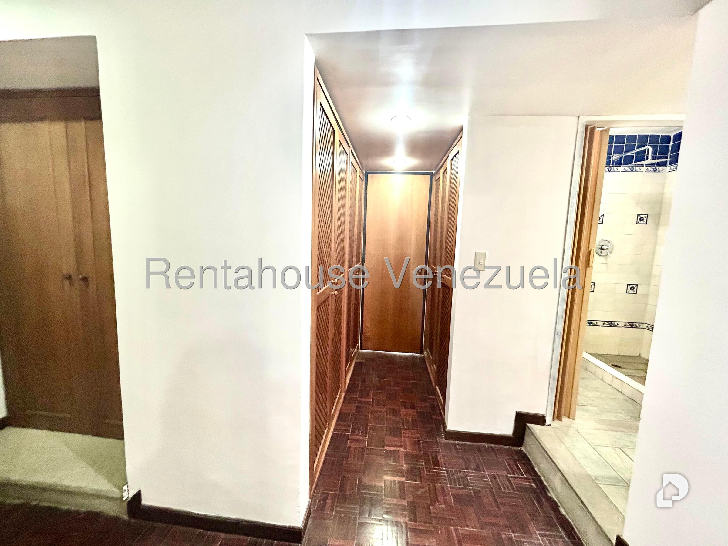 Apartamento en Colinas de La California, Caracas – 22