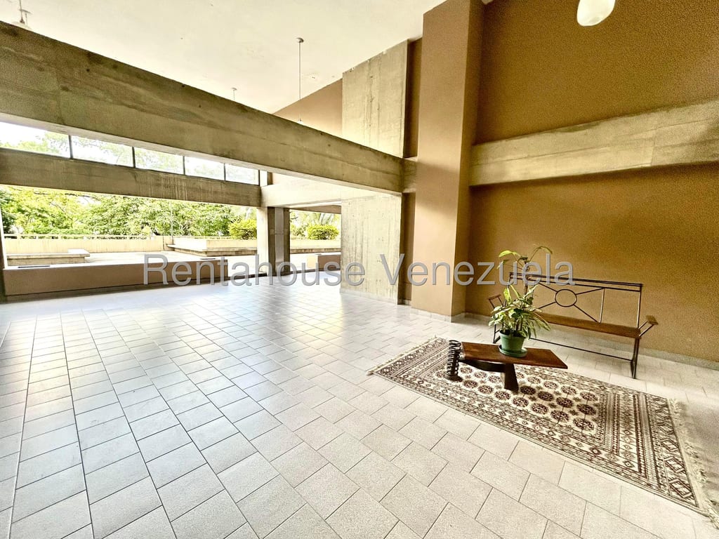 Apartamento en Colinas de La California, Caracas - 1