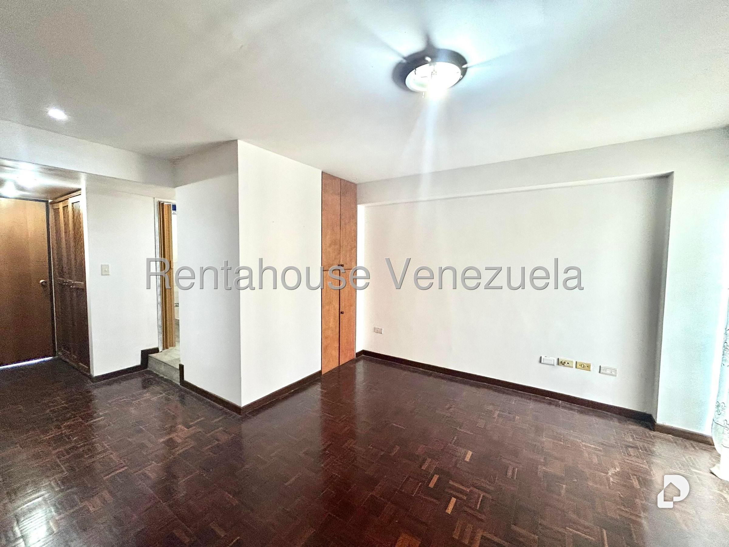 Apartamento en Colinas de La California, Caracas – 18