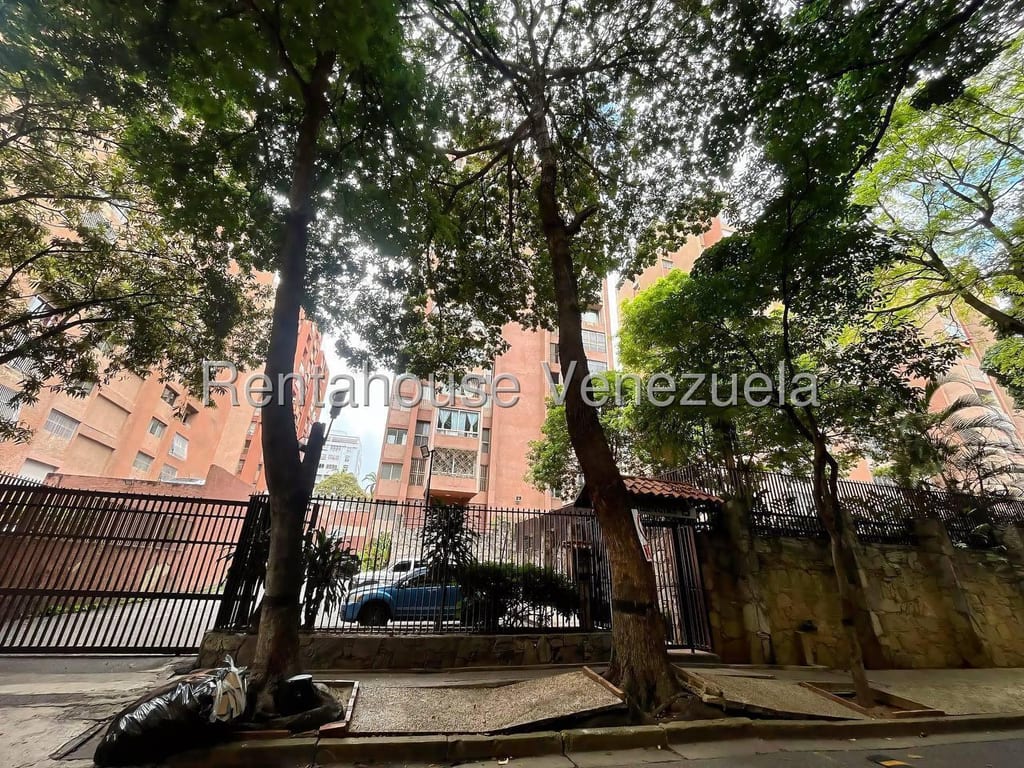 Apartamento en La Urbina, Caracas - 1