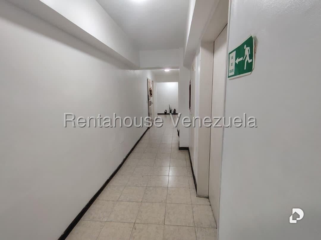 Apartamento en El Paraíso, Caracas – 17