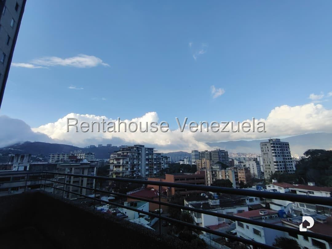 Apartamento en El Paraíso, Caracas – 30