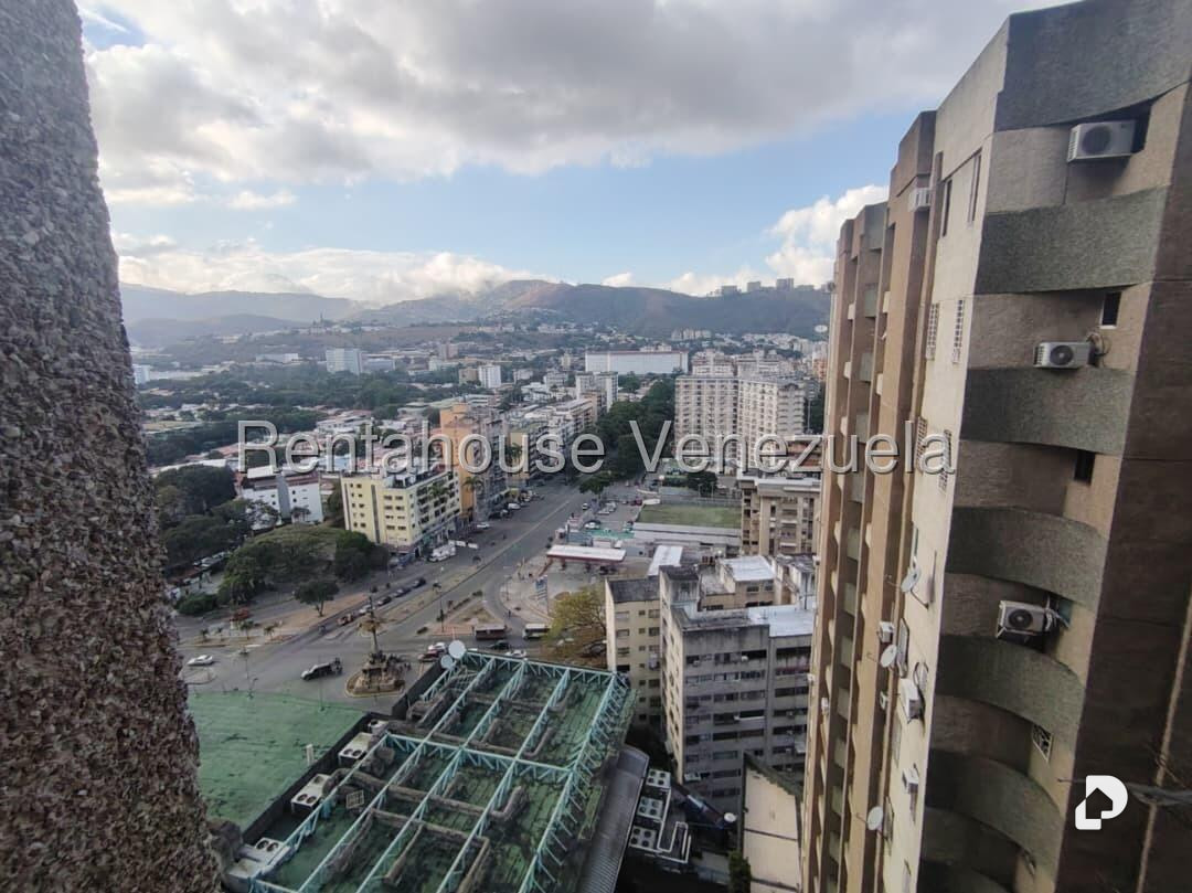 Apartamento en El Paraíso, Caracas – 29