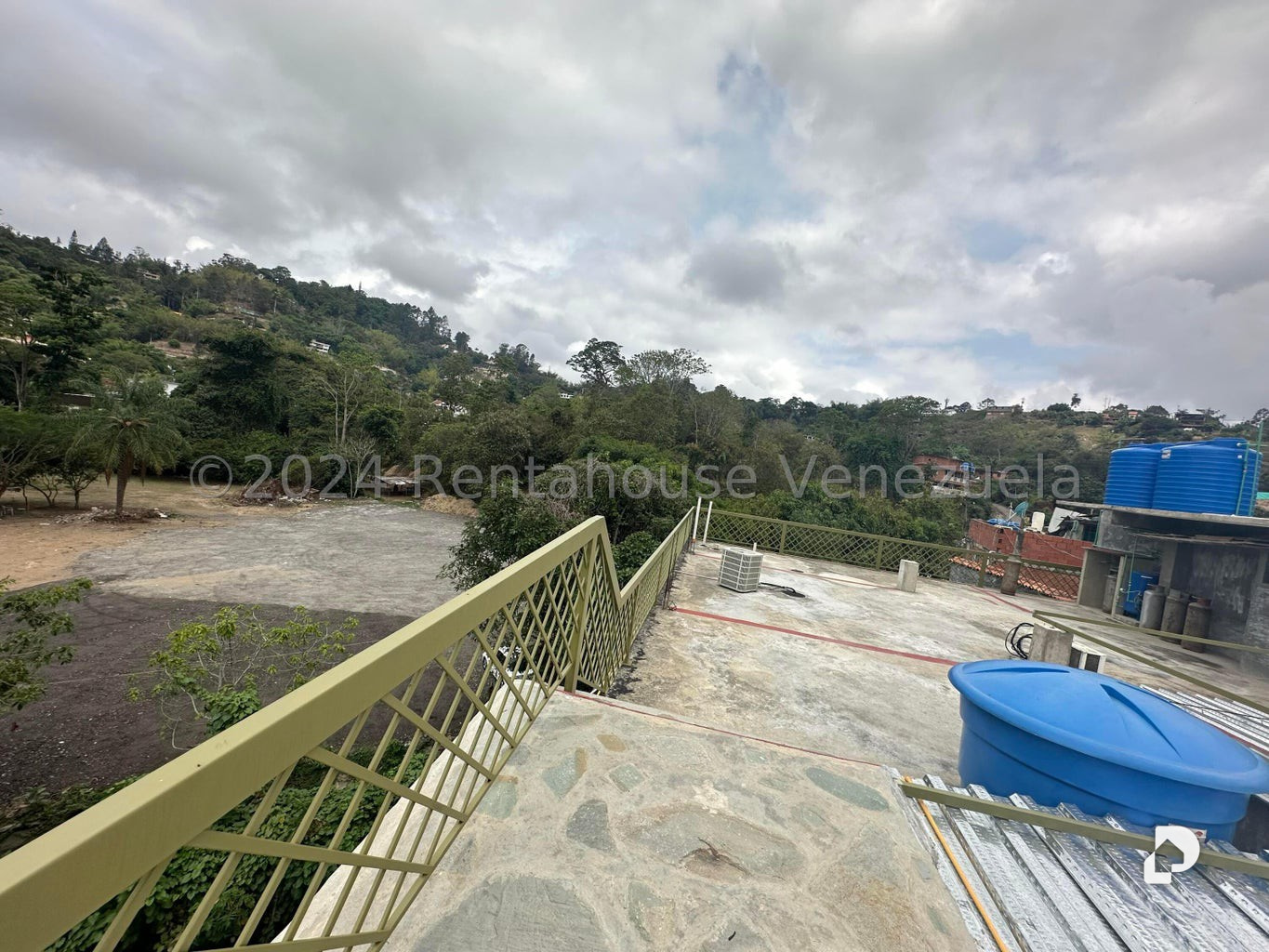 Local comercial en El Hatillo, Caracas – 5