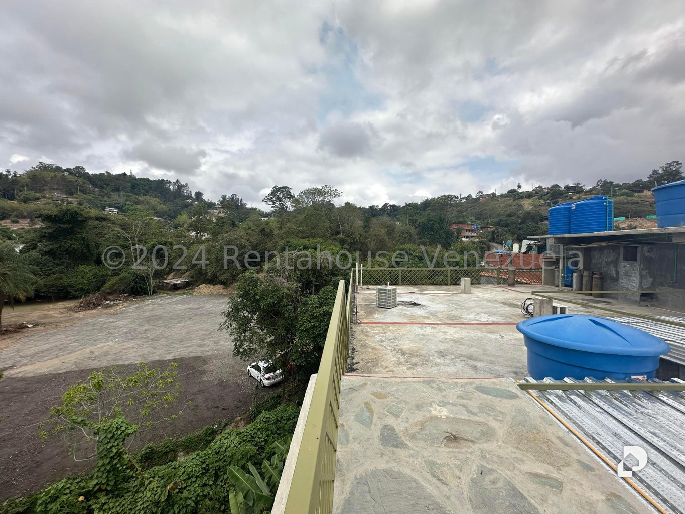 Local comercial en El Hatillo, Caracas – 4