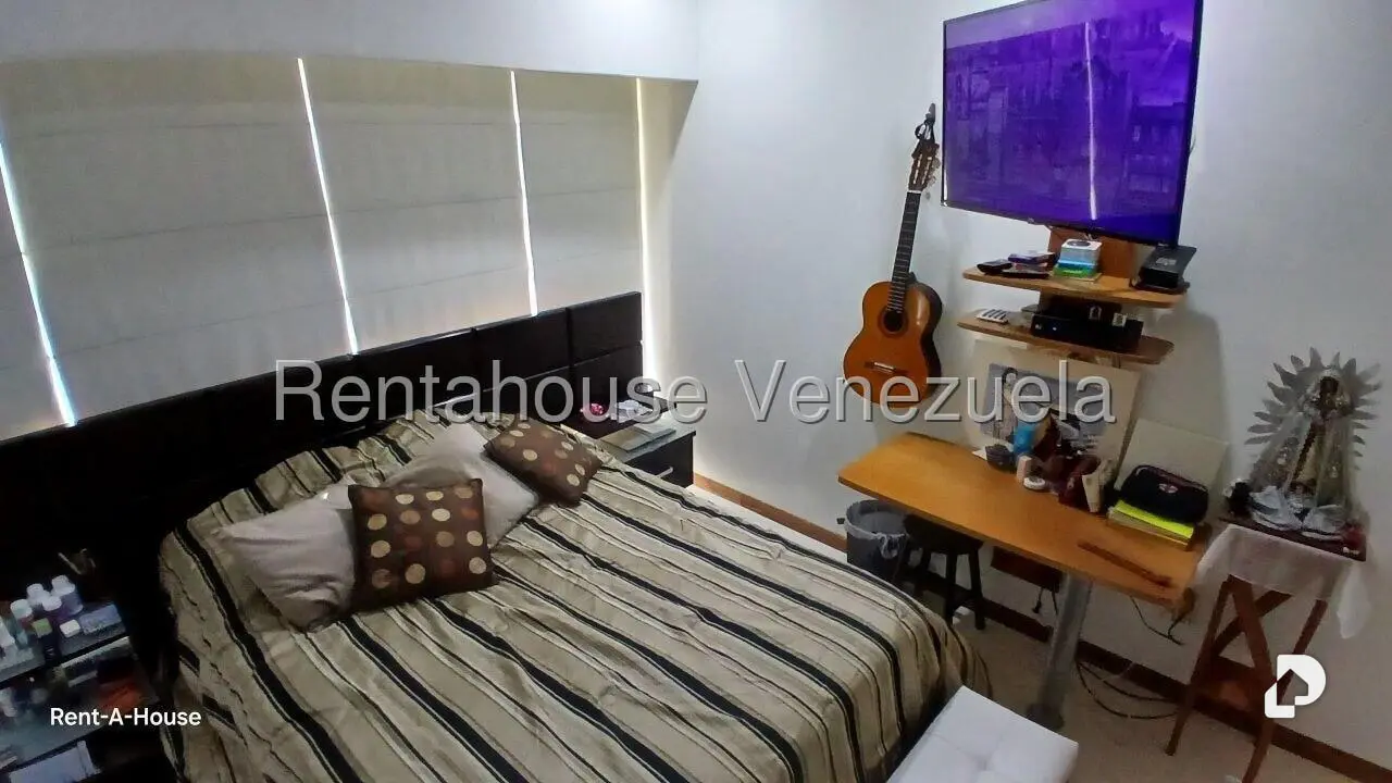 Apartamento en El Rosal, Caracas – 26