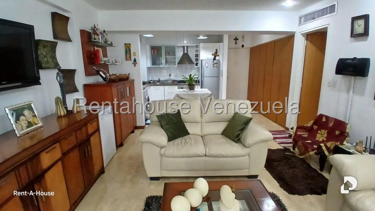 Apartamento en El Rosal, Caracas – 13