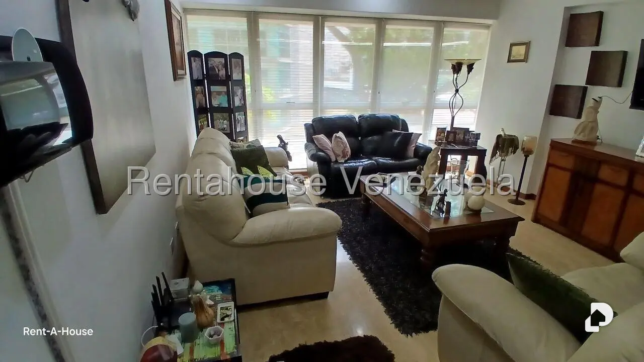 Apartamento en El Rosal, Caracas – 12
