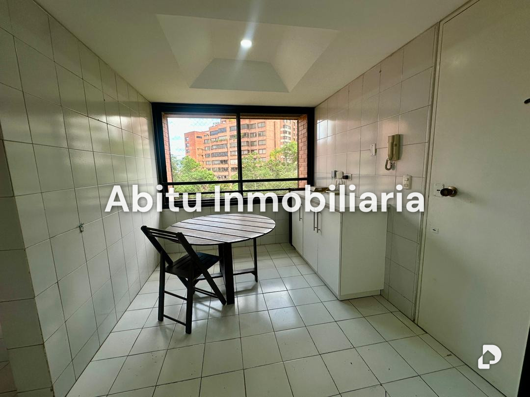 Apartamento en Colinas de Valle Arriba, Caracas – 12
