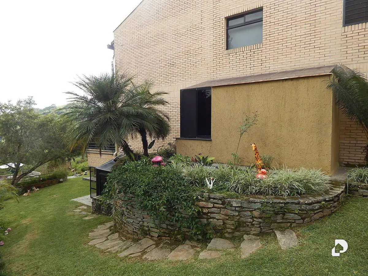 Casa en Monte Claro, Caracas – 30