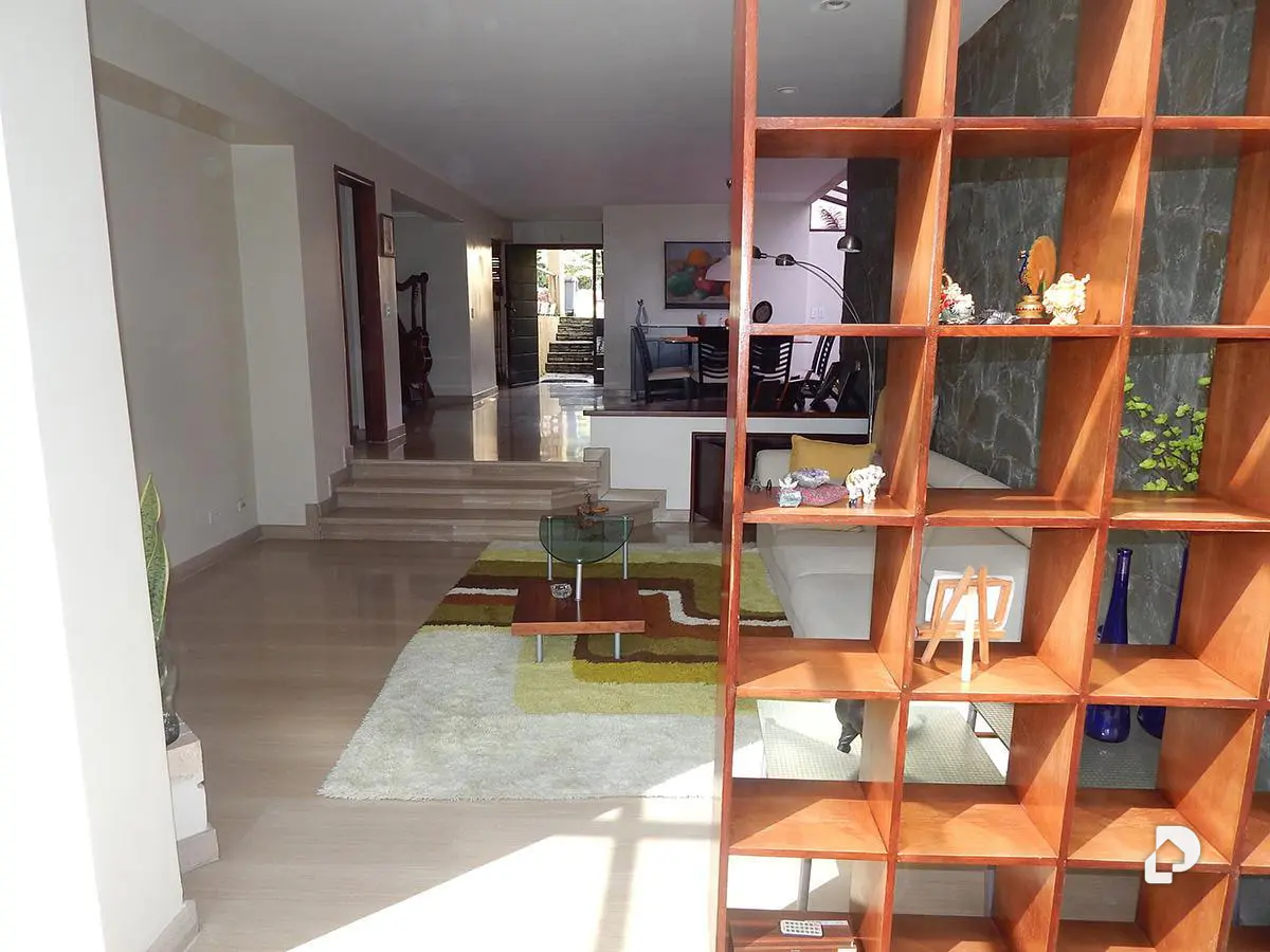 Casa en Monte Claro, Caracas – 11