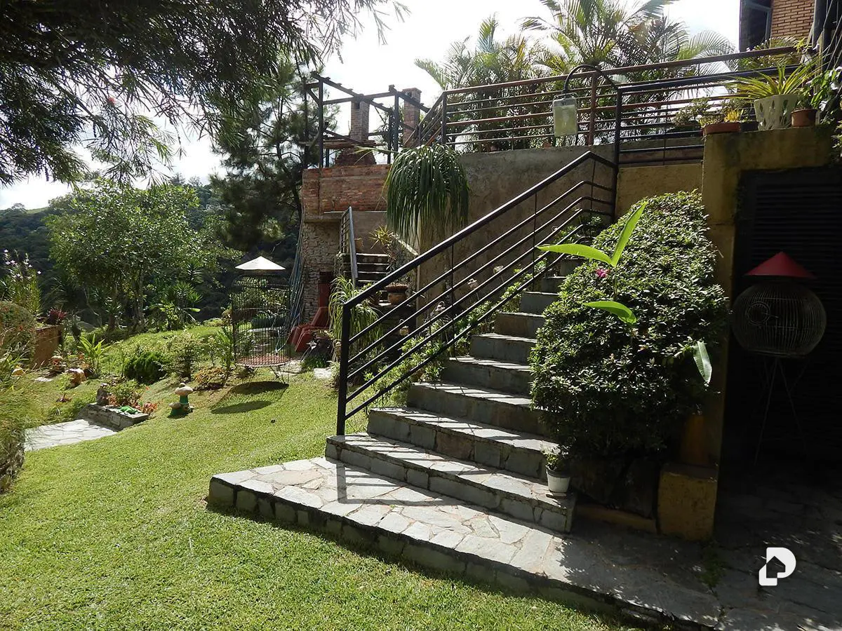 Casa en Monte Claro, Caracas – 23