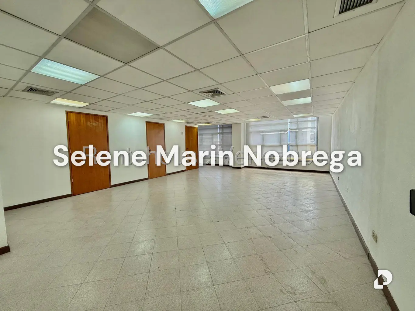 Oficina en Chacao, Caracas – 12