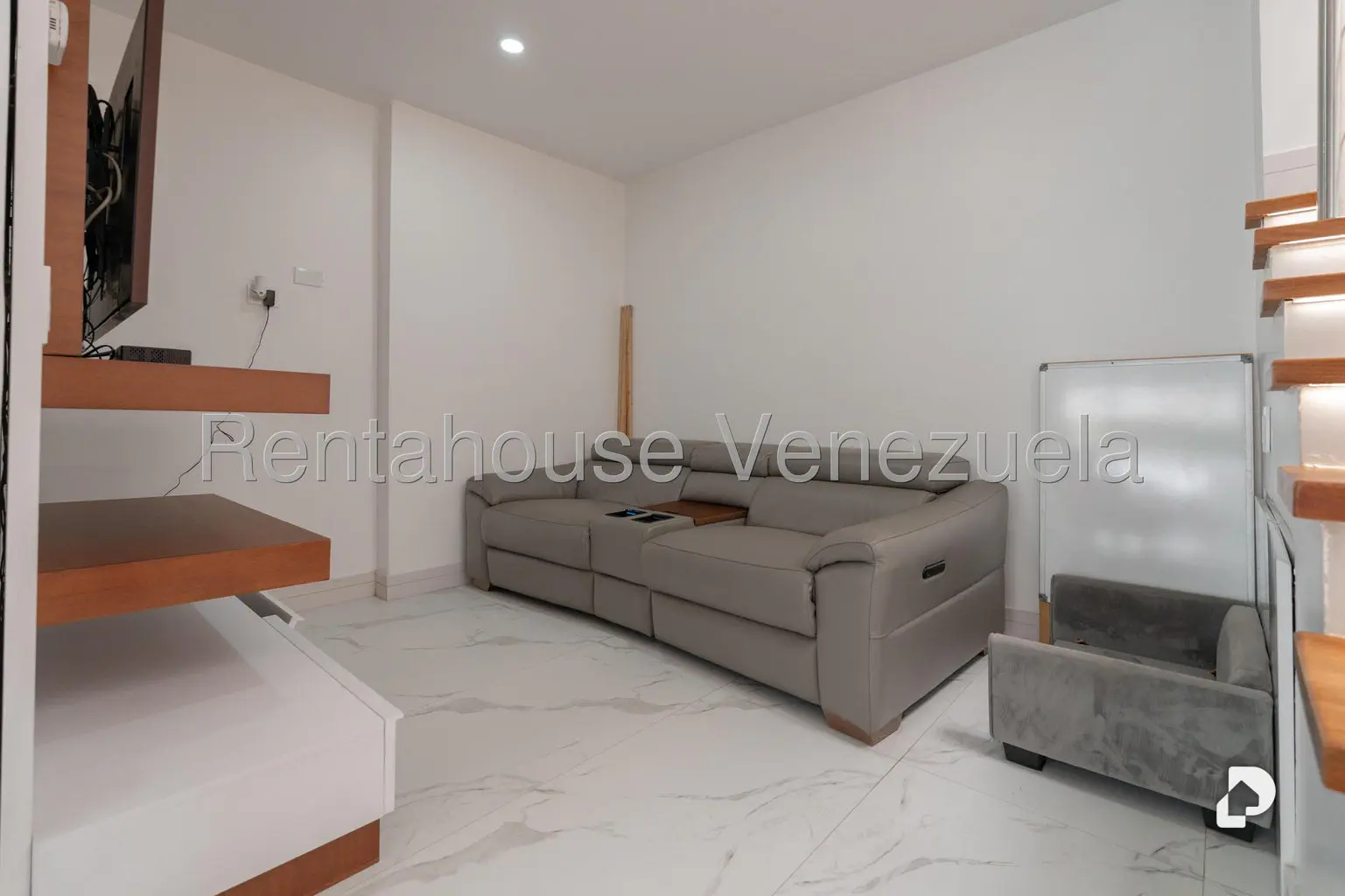 Casa en La Tahona, Caracas – 19