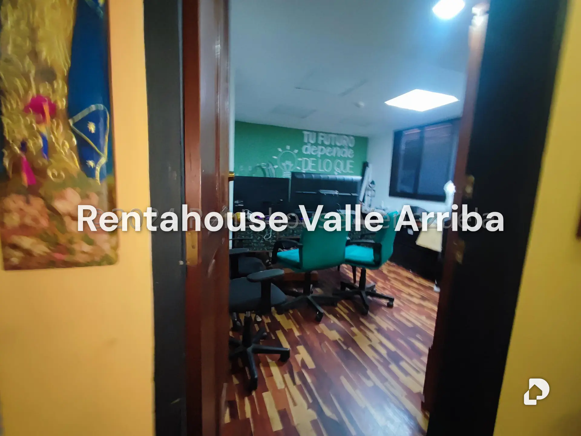 Local comercial en Los Chaguaramos, Caracas – 25