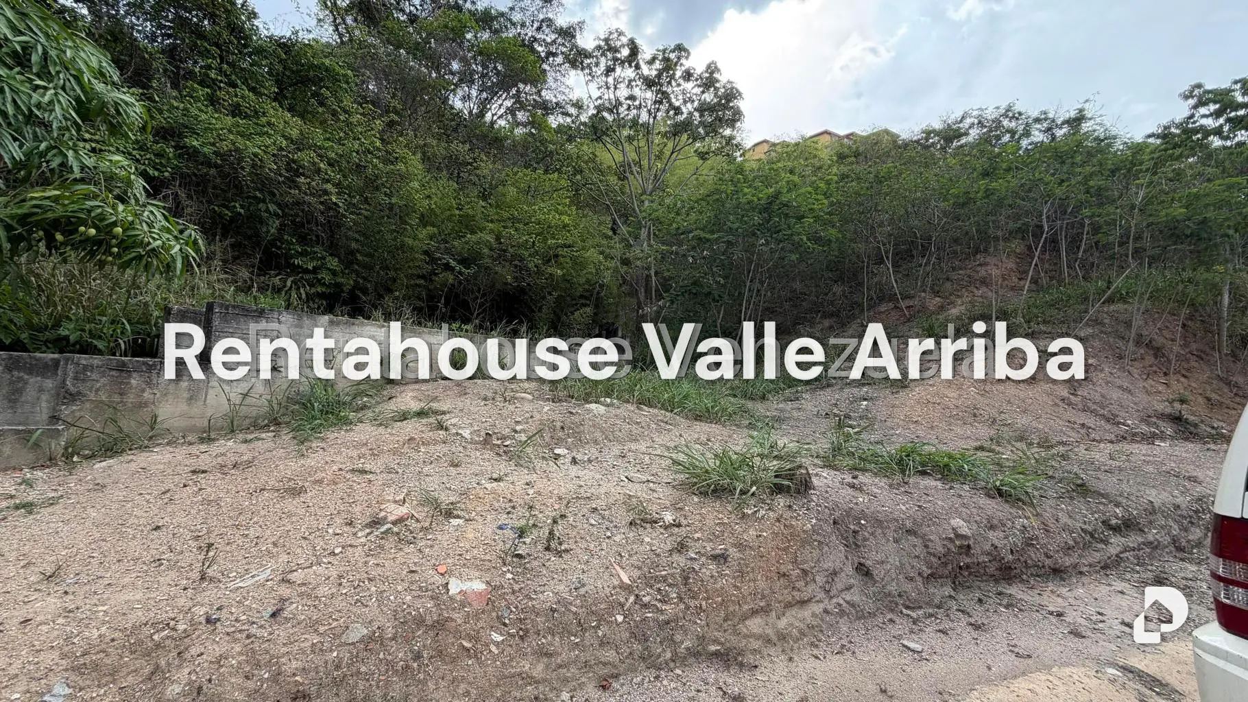 Terreno en La Trinidad, Caracas – 12