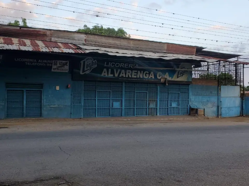 Local comercial en El Caobal, Charallave - 1