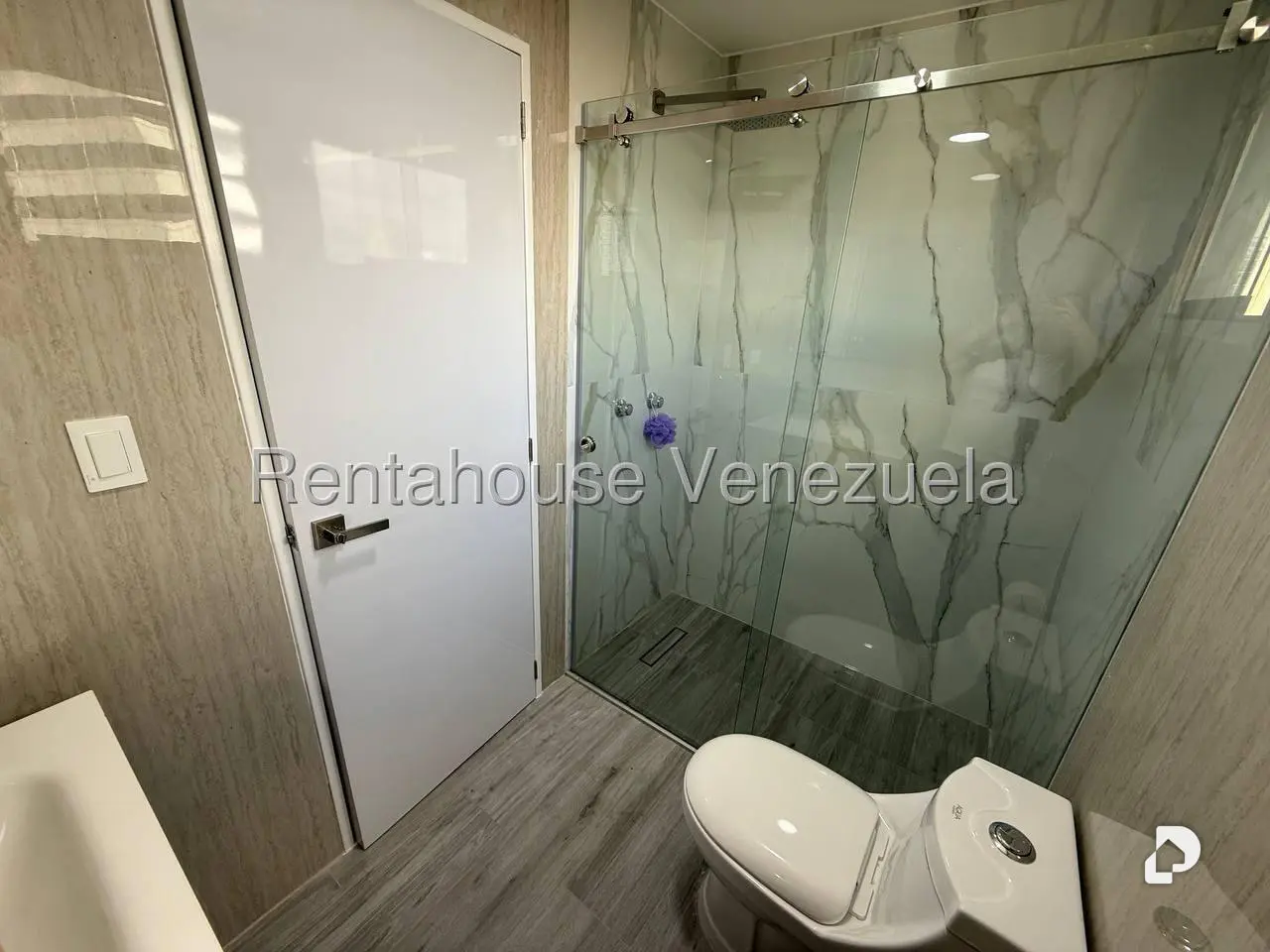 Apartamento en Altamira, Caracas – 18