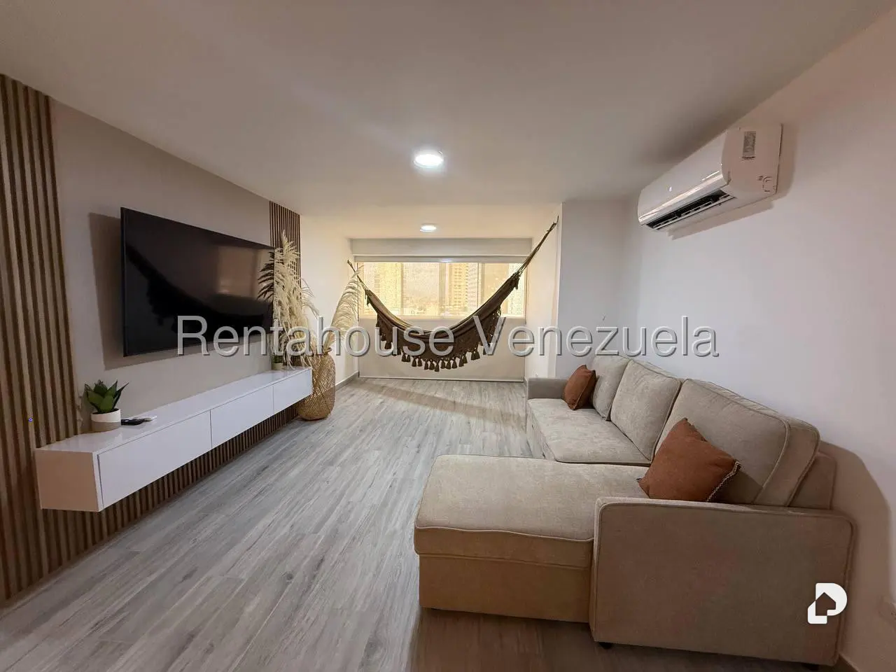 Apartamento en Altamira, Caracas – 8