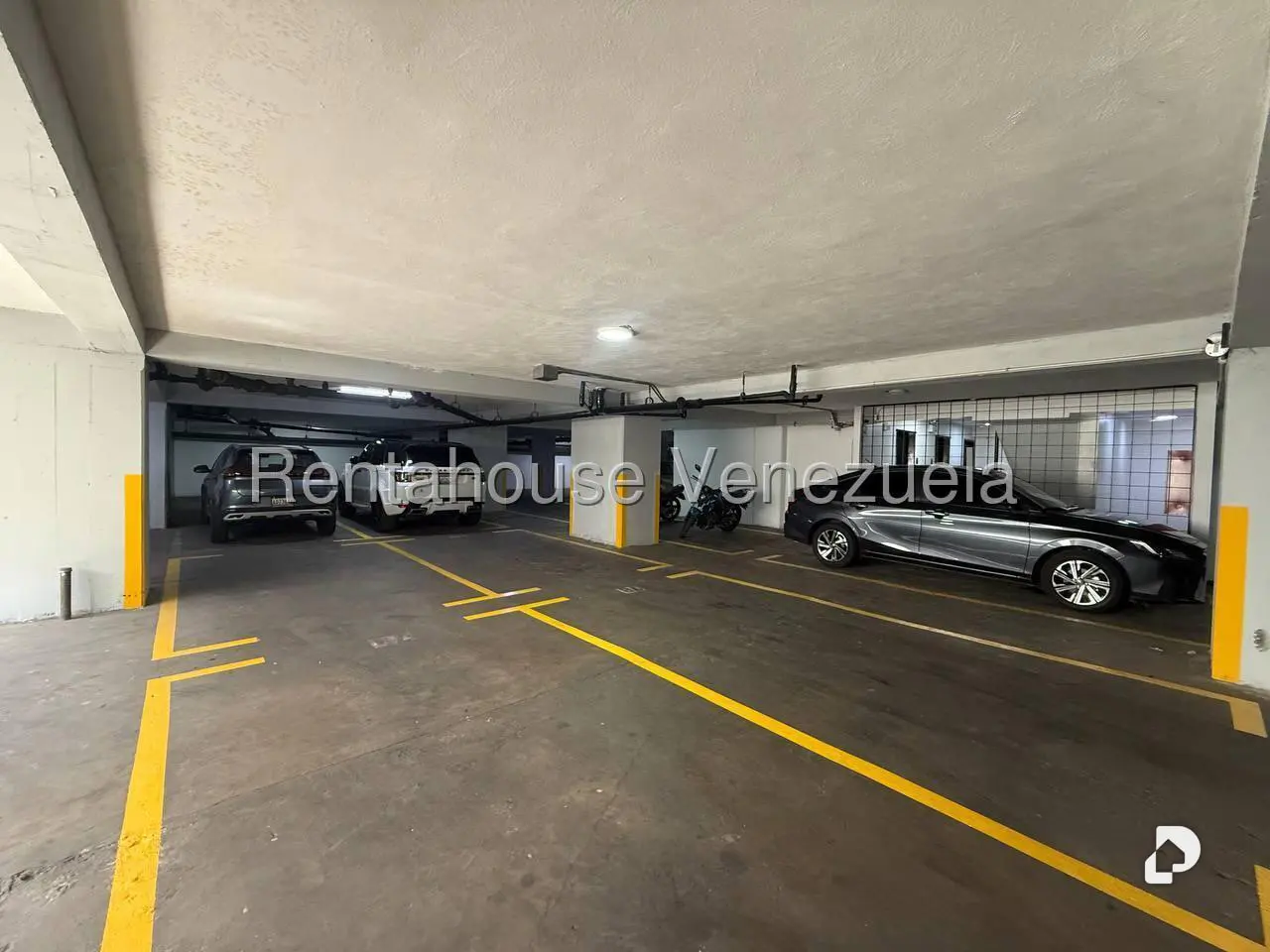 Apartamento en Altamira, Caracas – 28