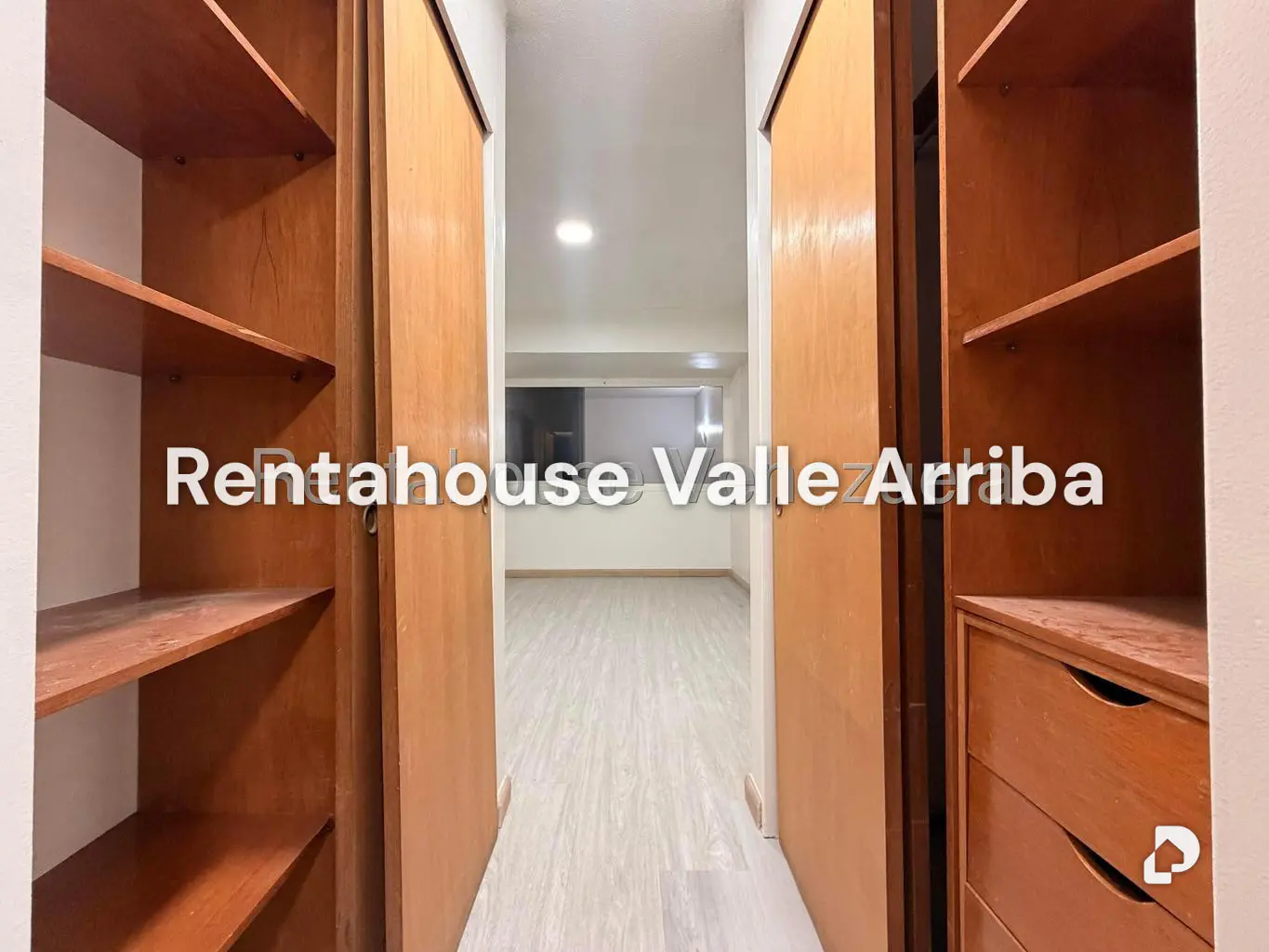 Apartamento en Parroquia La Candelaria, Caracas – 19
