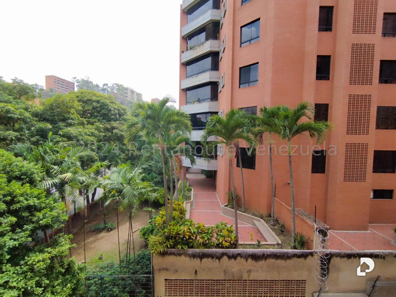 Apartamento en Colinas de Valle Arriba, Caracas – 17