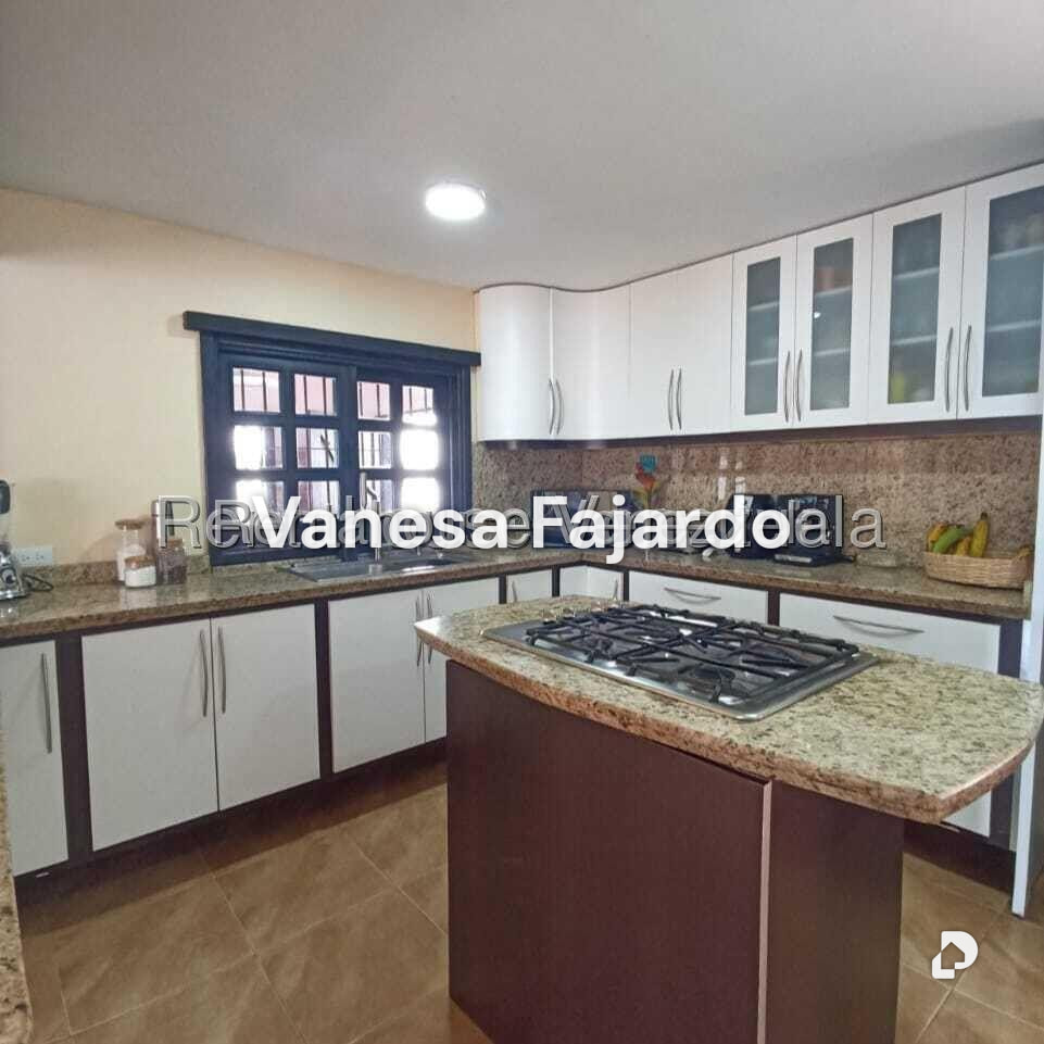Casa en Club de Campo, San Antonio de Los Altos – 12