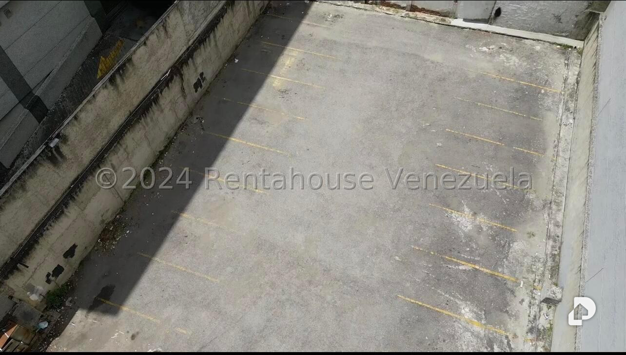 Terreno en Las Mercedes, Caracas – 4