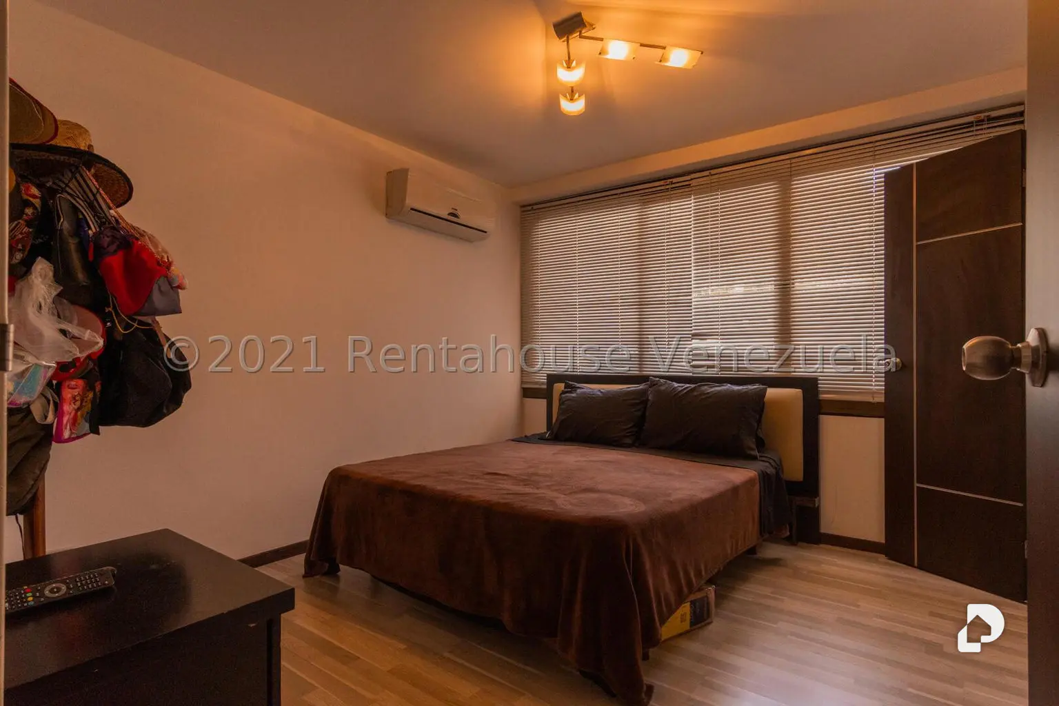 Apartamento en Miranda, Caracas – 24