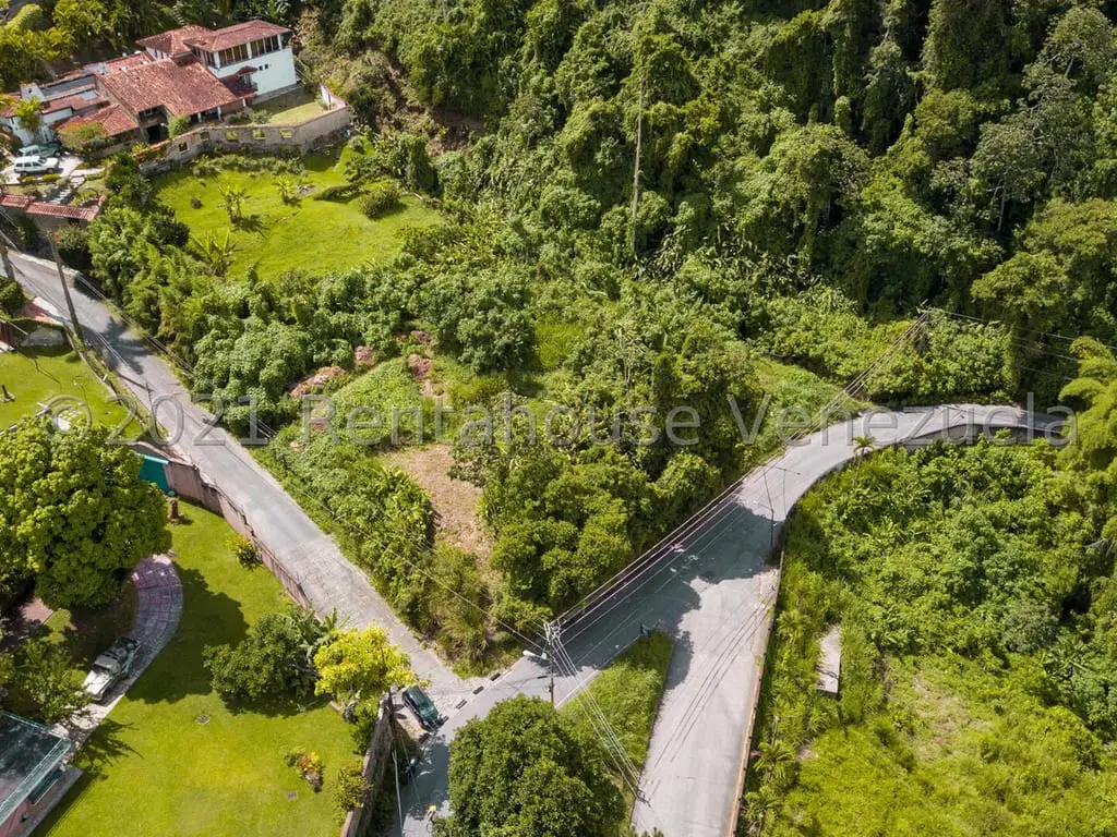 Land in Oripoto, Caracas - 1
