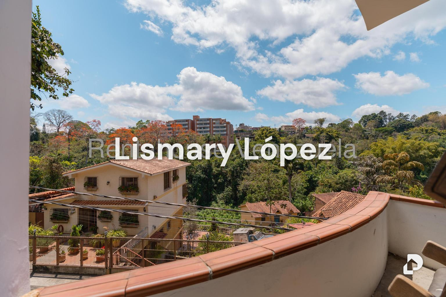 Casa en El Hatillo, Caracas – 26