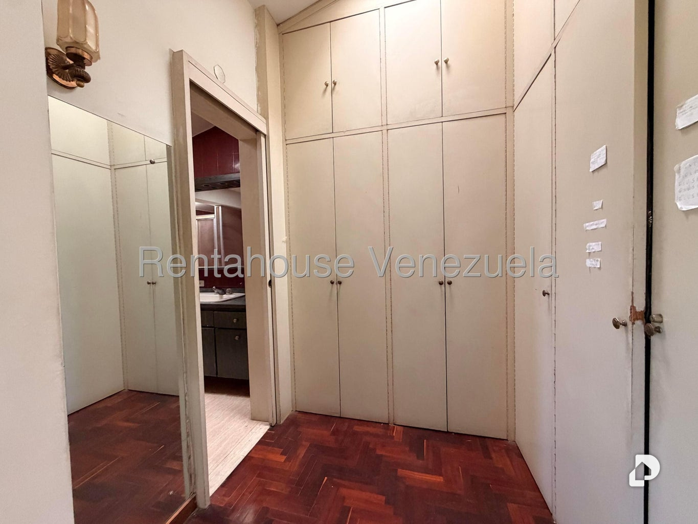 Casa en Colinas del Tamanaco, Caracas – 27