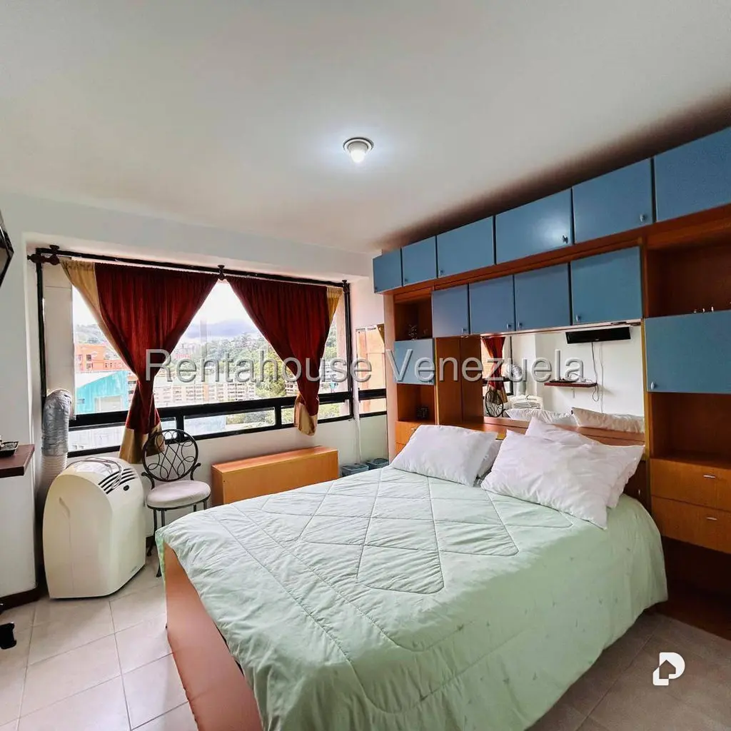 Apartamento en Las Esmeraldas, Caracas – 17