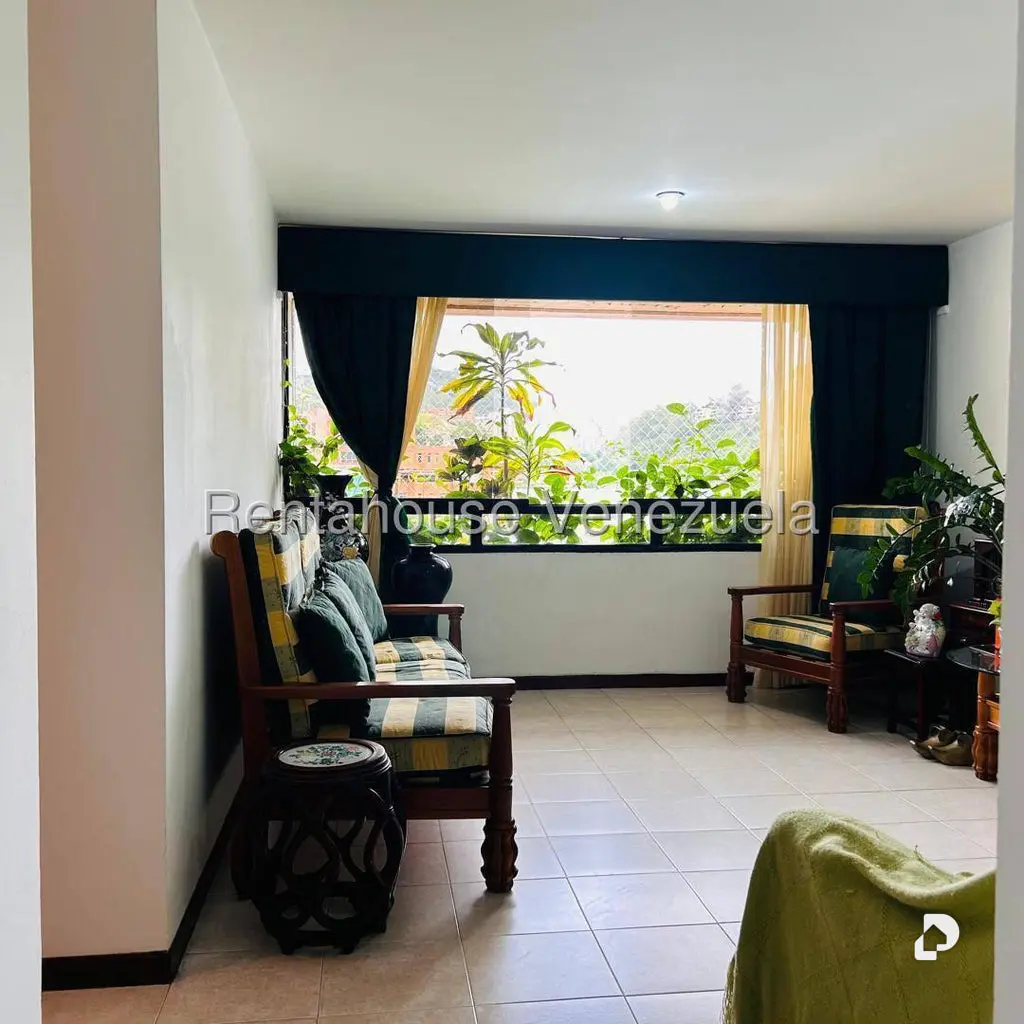 Apartamento en Las Esmeraldas, Caracas – 22