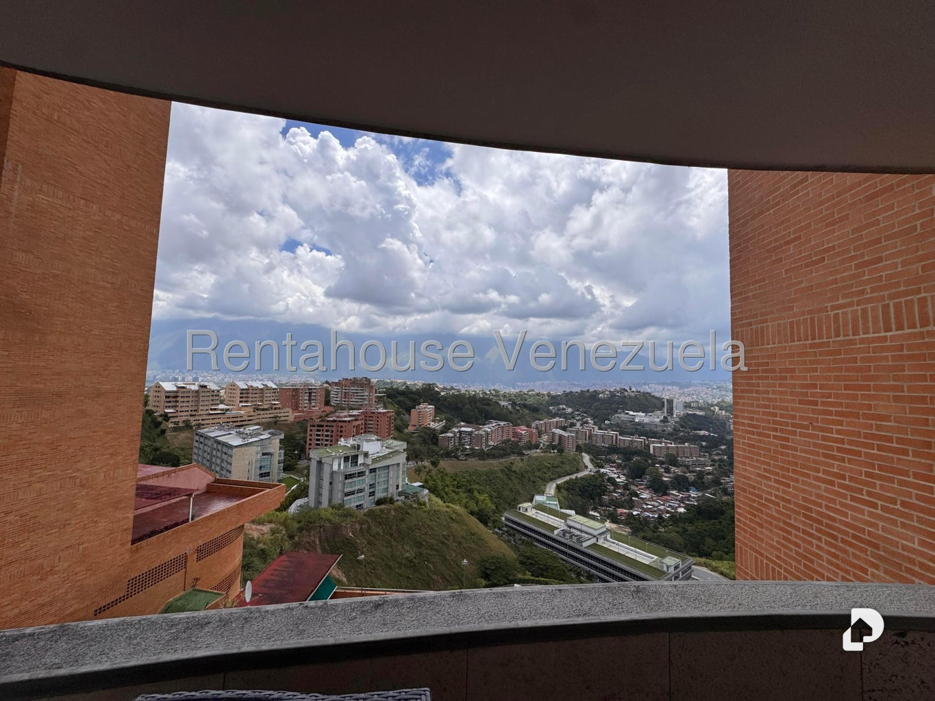 Apartamento en Lomas del Sol, Caracas