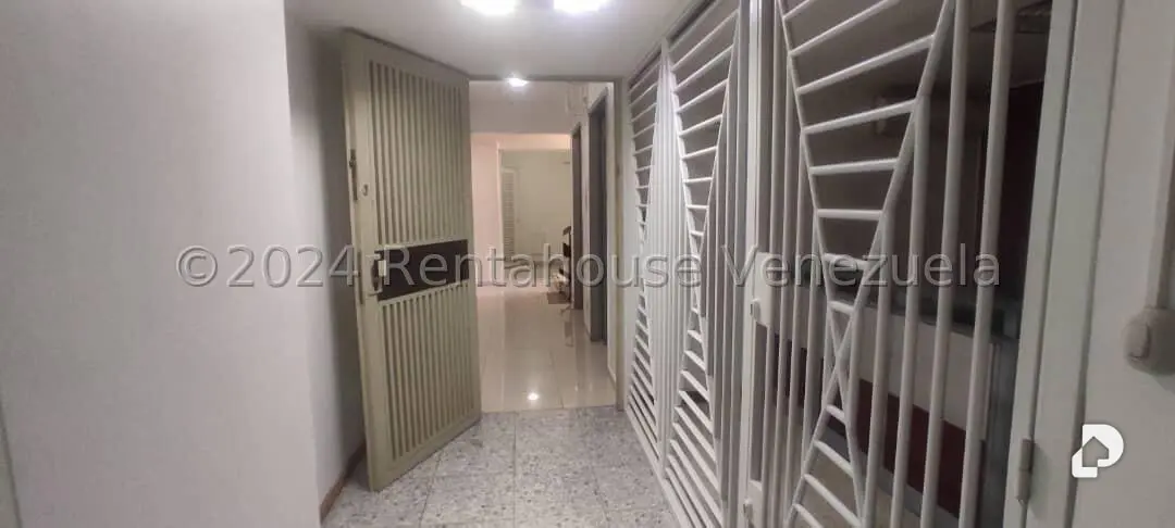 Oficina en Altamira Sur, Caracas – 15